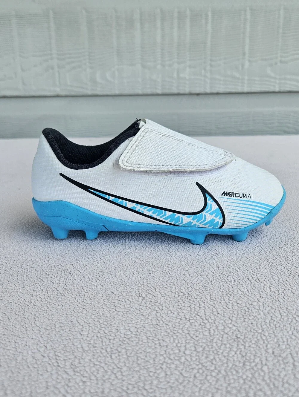 Nike Jr. Mercurial Vapor 15 Club MG Soccer Cleats SZ 10C White Blue DJ5964-146